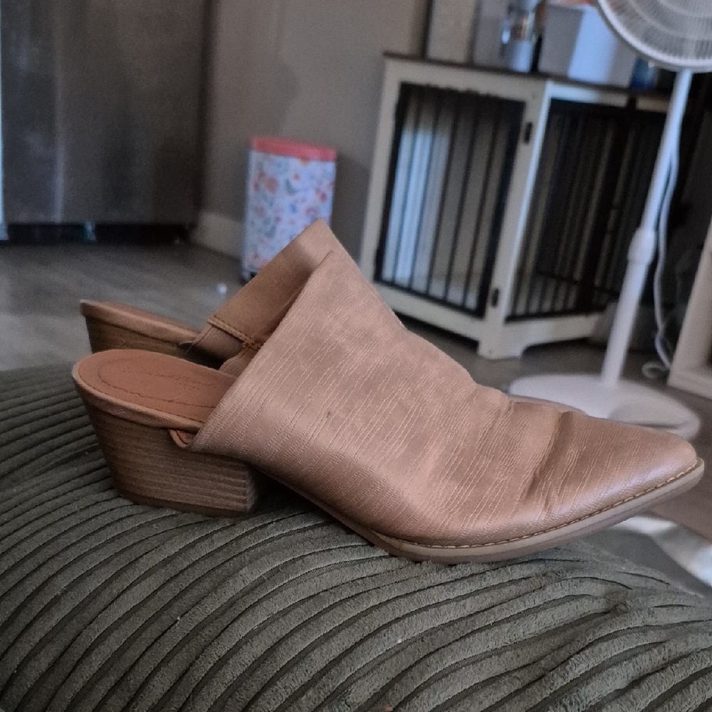 Universal Thread Brown Slip-On Mules